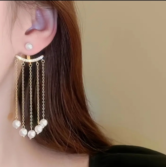 NEW FAUX PEARL TASSEL DANGLE EARRINGS - Picture 6 of 8